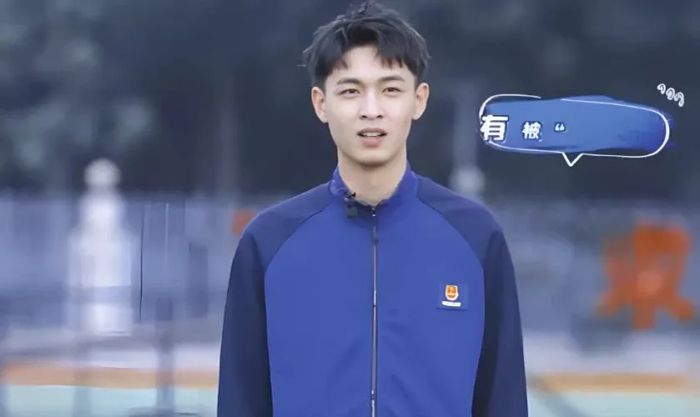 Lính Cứu Hỏa Bất Bại - Chương trình thực tế với sự tham gia của Tần Tiêu Hiền