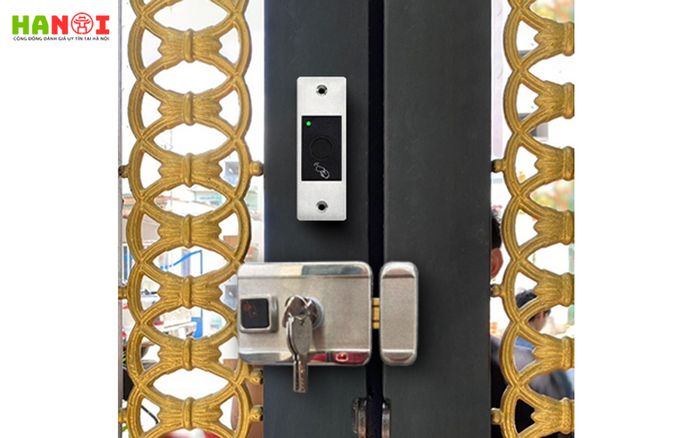 Khóa cửa Smarttech247 Mytour