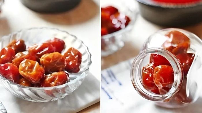 Cách làm cà chua nguyên quả qua 4 bước đơn giản đã được mô tả, với mỗi bước đảm bảo giữ được nguyên vẹn hương vị và hình dáng của quả, từ việc chọn lựa nguyên liệu đến quy trình chế biến tỉ mỉ để có món mứt cà chua ngon lành, không bị nát hay mất chất.