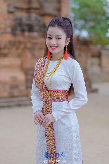 Cửa hàng cho thuê áo dài cưới hỏi Quỳnh Như tại TP. Phan Rang – Tháp Chàm