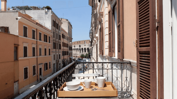 Khách sạn gần đấu trường La Mã Colosseum