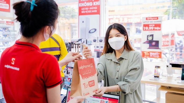 Tết điện thoại có giảm giá mạnh không? Câu trả lời chắc chắn là có.