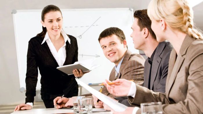 Khối D01 bao gồm những môn học nào?