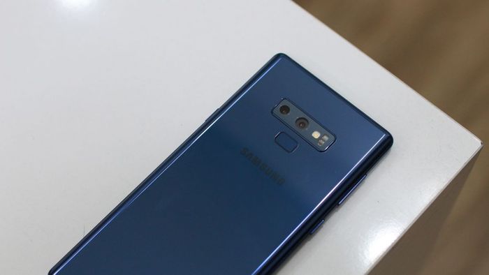 Địa chỉ mua điện thoại Samsung 2 SIM với giá tốt nhất