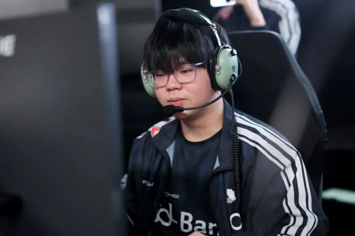 LazyFeel là ai và thành công của anh có ý nghĩa như thế nào đối với các tuyển thủ LMHT Việt Nam?