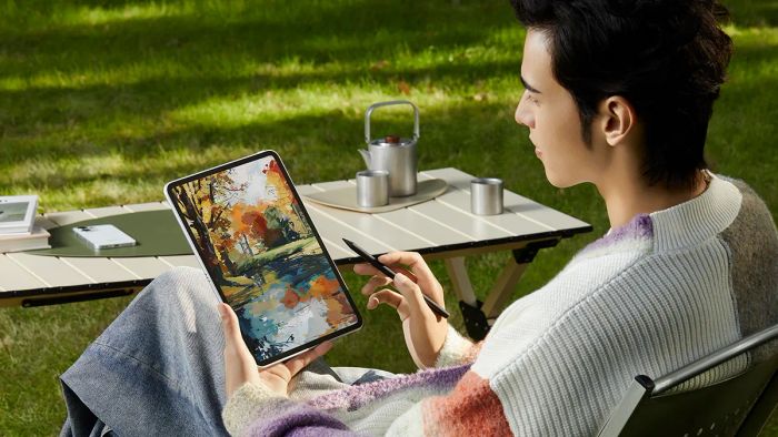 OPPO Pad 3 đi kèm phụ kiện bàn phím và bút cảm ứng tiện lợi.