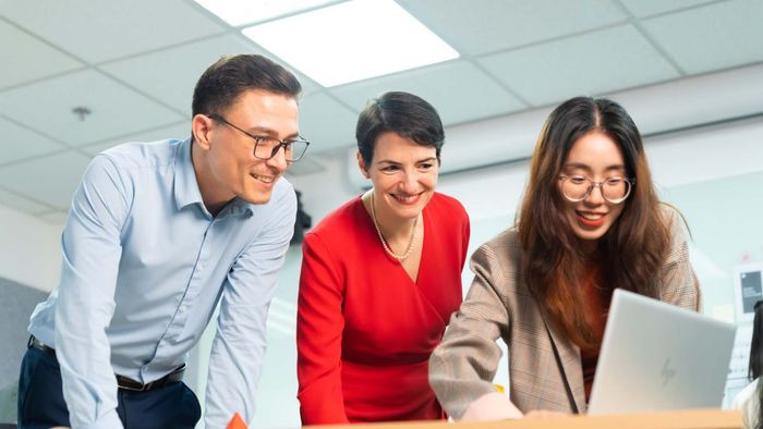 Giảng viên giàu kinh nghiệm là yếu tố quyết định khi chọn trường