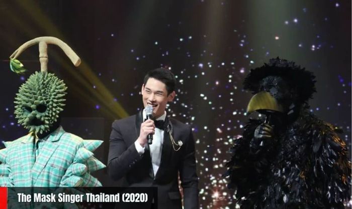 Sukollawat Kanarot đã từng là thí sinh trong chương trình Ca Sĩ Giấu Mặt Thái Lan.