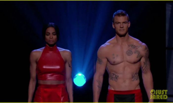 Alan Ritchson đã góp phần không nhỏ vào việc tạo nên cơn sốt rating cho chương trình I Can Do That.