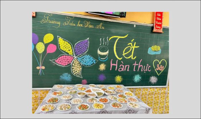 Hãy thể hiện sự sáng tạo với bảng trang trí Tết Hàn Thực theo chủ đề đồ ăn đầy hấp dẫn.