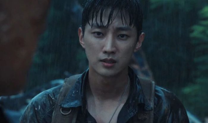 Thế Giới Ma Quái 3 – Sweet Home Season 3 (2024) là phần tiếp theo của loạt phim nổi tiếng, trong đó Jung Jin-young tiếp tục góp mặt, cùng các diễn viên khác, tiếp tục cuộc chiến sinh tồn trong một thế giới đầy rẫy quái vật.