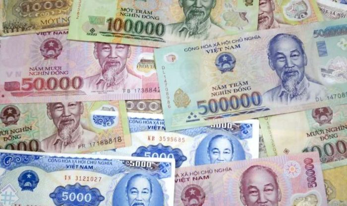 Tiền thật cúng Thần Tài tiêu có làm mất lộc không?