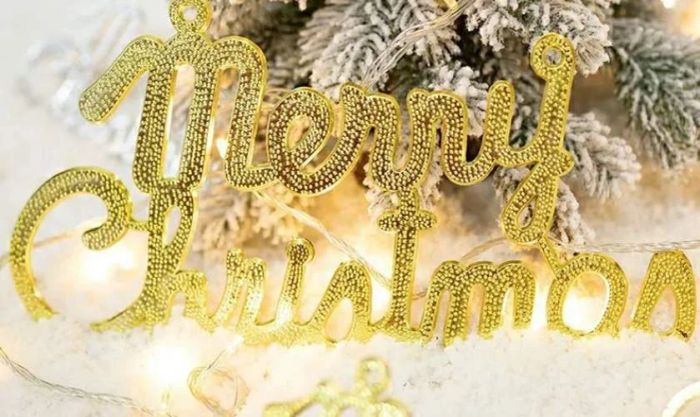 Thiết kế chữ mùa Giáng sinh đẹp và đặc sắc nhất