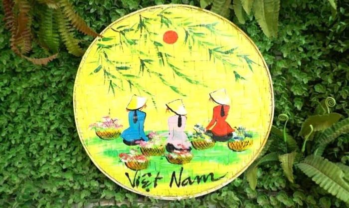 Cách làm mẹt trang trí Tết qua vẽ tranh