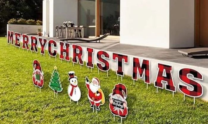 Mẫu trang trí chữ Merry Christmas đầy sáng tạo và độc đáo