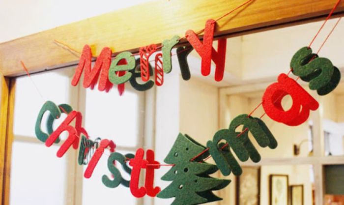 Mẫu trang trí chữ Merry Christmas ấn tượng, mang lại sự khác biệt rõ nét