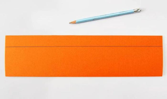 Vẽ đường thẳng tạo cạnh ngăn cho lồng đèn