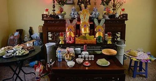 Cúng Táo quân nên làm ở bếp hay trên bàn thờ gia tiên? Hình ảnh minh họa 2
