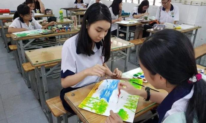 Trò chơi này sẽ là cơ hội để các em học sinh thể hiện sự sáng tạo và lòng biết ơn với thầy cô qua những bức tranh và lời chúc đầy ý nghĩa.