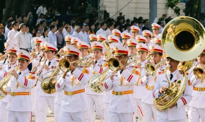 Cuộc diễu hành nghệ thuật ngày 10/10
