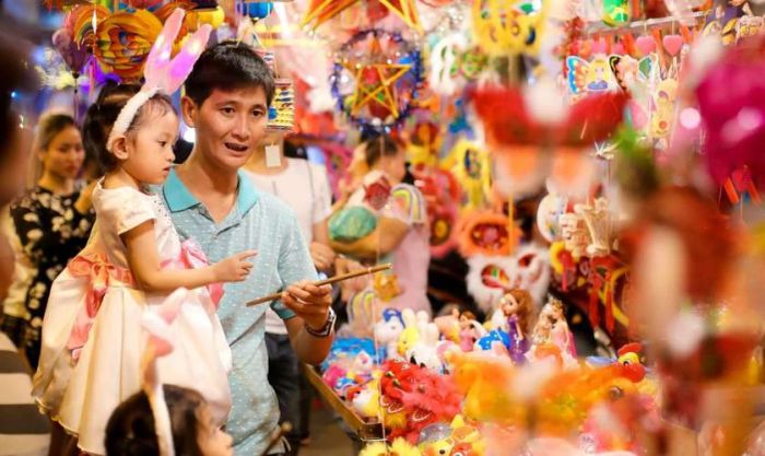 Nên chọn quà gì tặng bé dịp Trung thu?