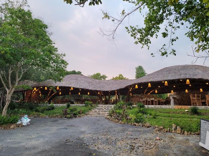 Ba Giot Waterfall Ecotourism Area Image 2