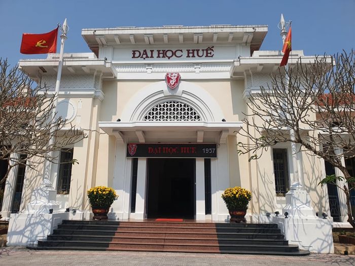 Hue University Image 1