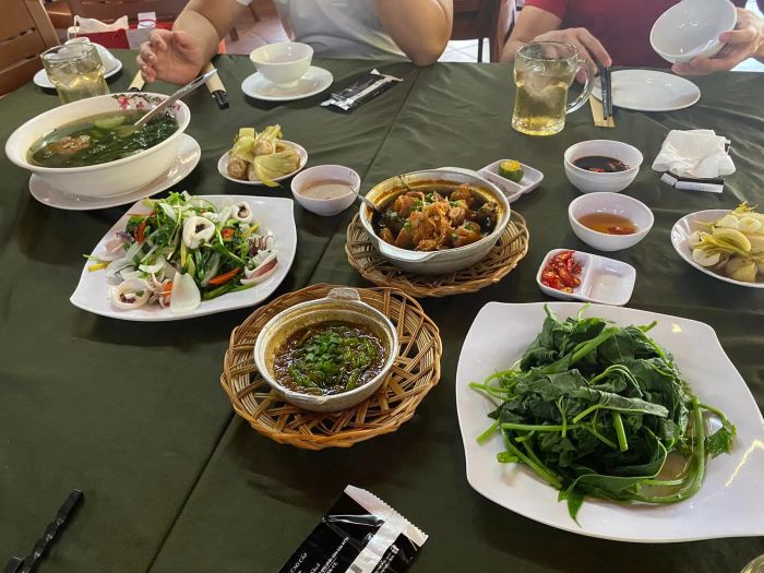 Hoa Sữa Claypot Rice Vung Tau image 1