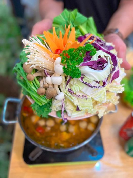 Types of vegetables for hotpot at Kubo image 1