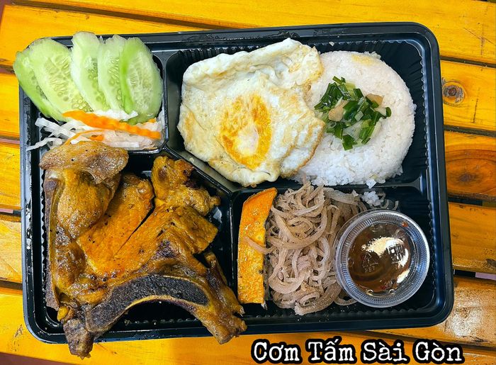 Saigon Broken Rice Image 1