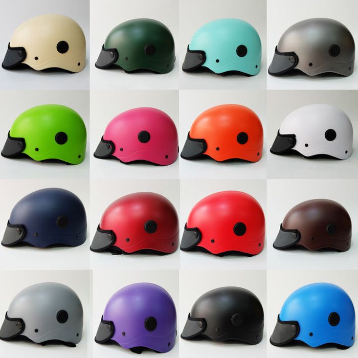 Son Helmet Image 1