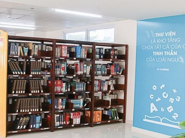 Image 1 of HUTECH University Library