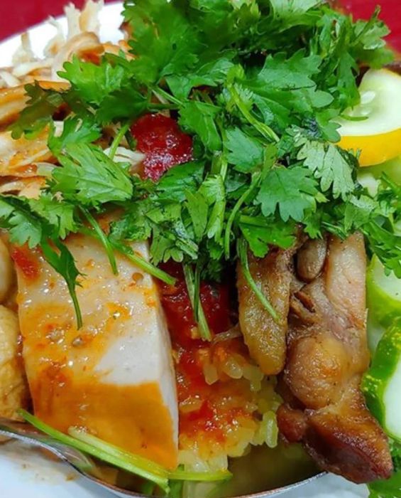 Spicy Pork Ribs Sticky Rice Phuong Nhi Image 2