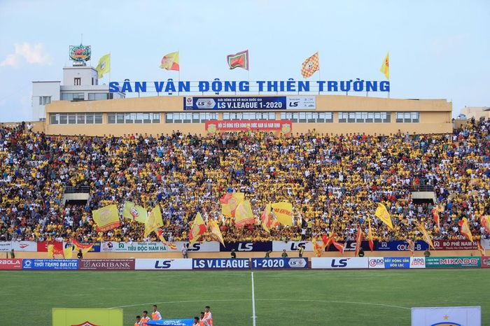 This is the most vibrant football stadium in the V-League, as seen in image 2.