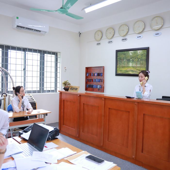 Hanoi College of Commerce and Tourism - HCCT Image 1