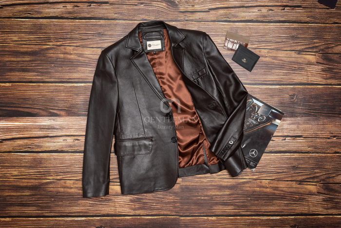 Gentleman - Leather For Man Image 2