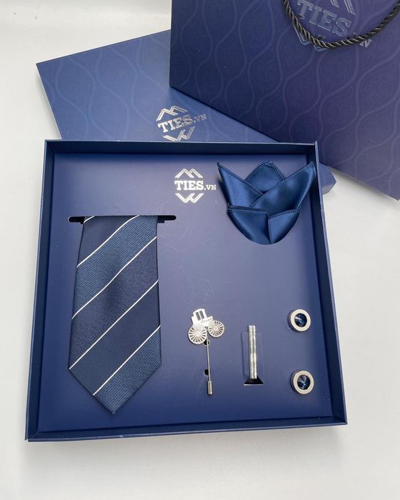 Korean Ties Image 3