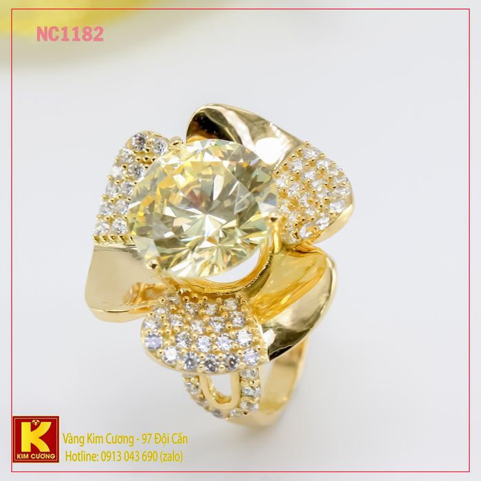 Diamond Gold Image 1