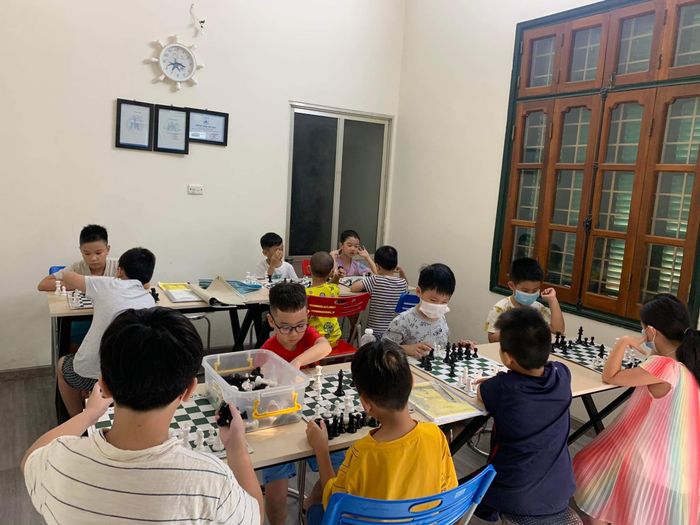 Intelligent Chess Club Image 1