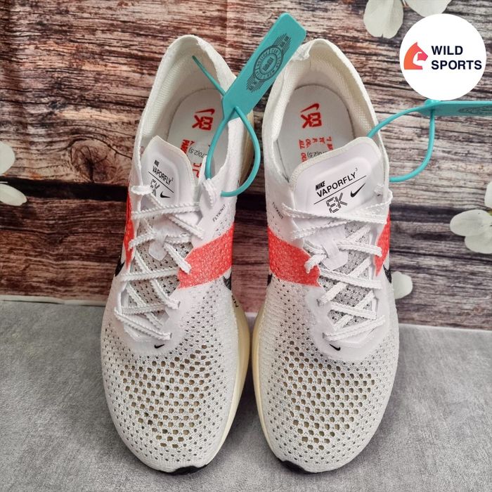 Wild Sports - The World of Authentic Running Gear, Image 2
