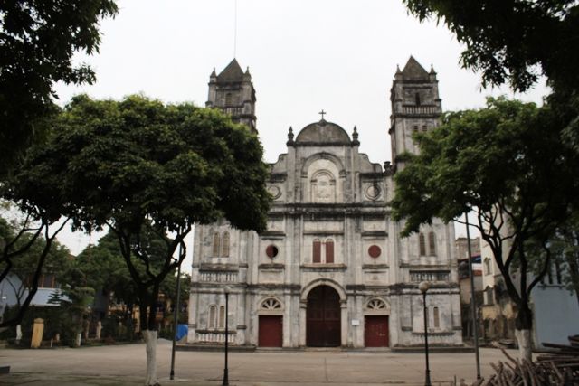 Bac Ninh Cathedral Image 1