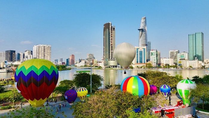 Tianjin Hot Air Balloon Festival - A Unique Chinese Festival