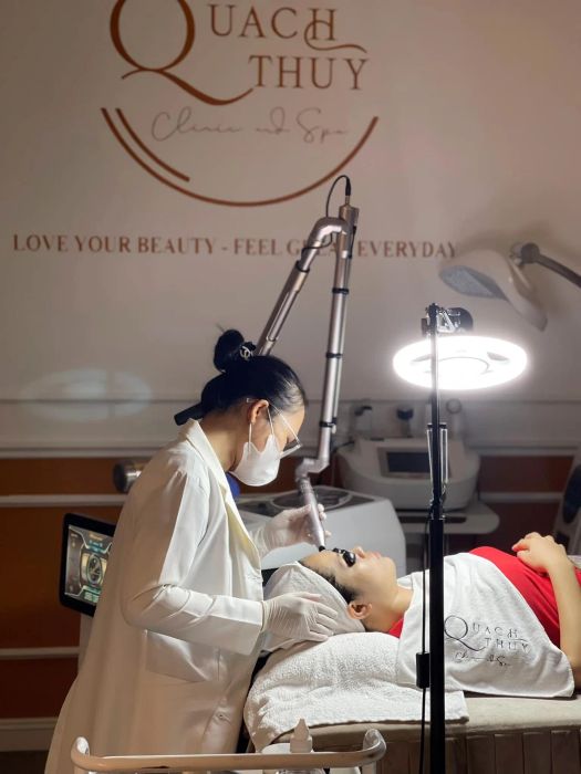 QUÁCH THUÝ Clinic & Spa image 1