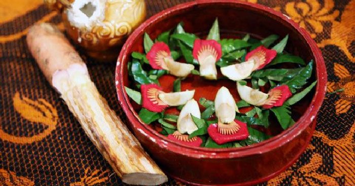 Thông điệp ẩn chứa trong bài thơ Mời trầu của Hồ Xuân Hương