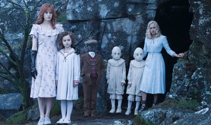 Mái Ấm Lạ Kỳ Của Cô Peregrine - Miss Peregrines Home for Peculiar Children (2016)