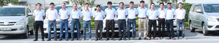 Viettra Tour Car Image 2