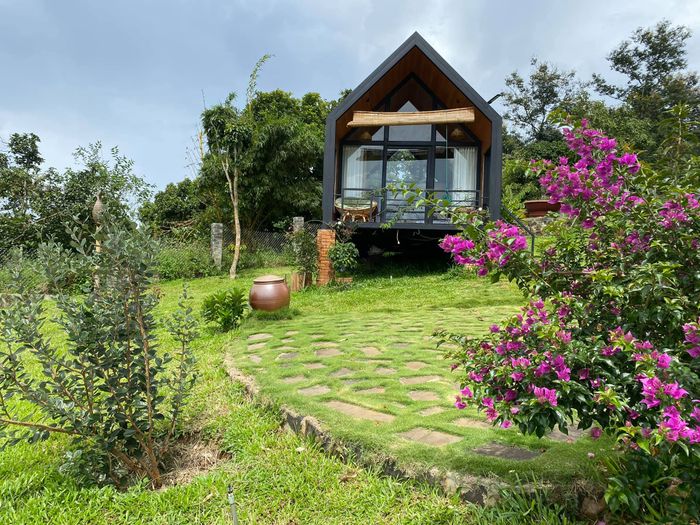 Lá Homestay in Dak Mil, image 3