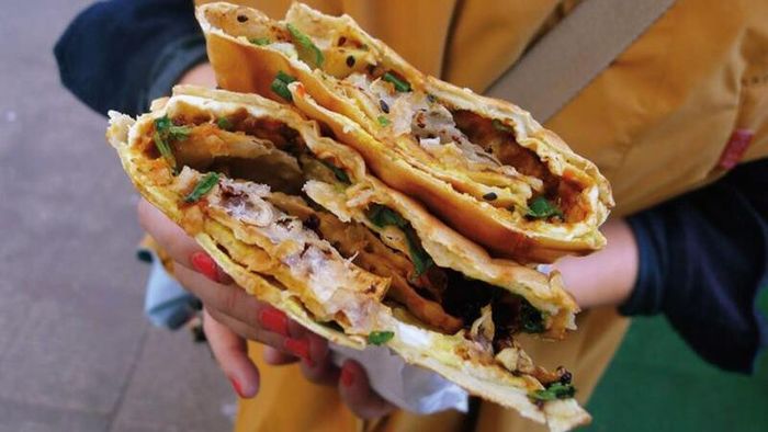 A culinary experience at the Temple of the City God