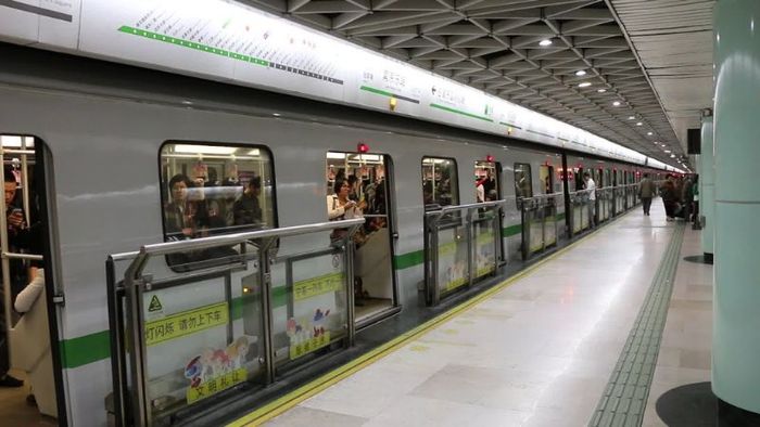 Getting around by Metro
