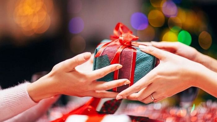 Gift-Giving Culture of Malaysians
